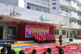新兴县天堂镇第十营小学环境