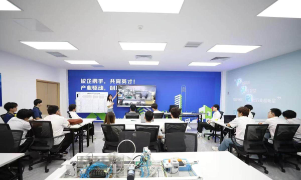 东莞市万江莞纵培训中心有限公司环境
