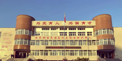 济南市章丘市汇泉小学环境