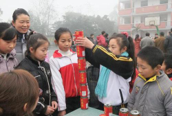 沙湾区踏水镇中心小学环境