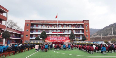 马家砭镇中学环境
