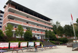 重庆市万州区白土中心小学环境