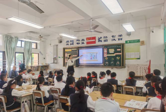 深圳市罗湖区鹏兴实验学校环境