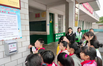 资福乡中心小学环境