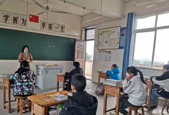 荣昌县盘龙镇中心小学环境