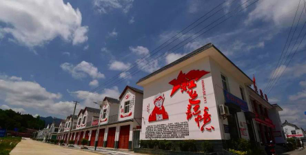西乡县私渡镇九年制学校环境