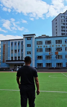 乌鲁木齐市第十二小学环境