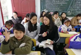 株洲市荷塘区金钩山小学环境