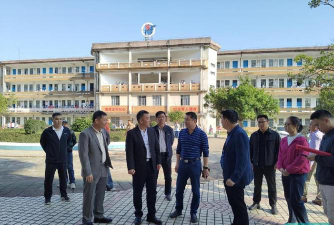 雷州市南兴第二中学环境