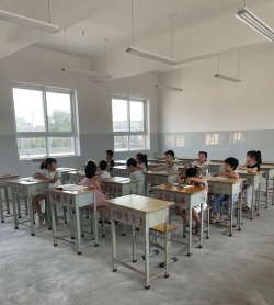 岳池县黄龙乡龙门村私立小学班环境