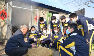 文登市高村中学环境