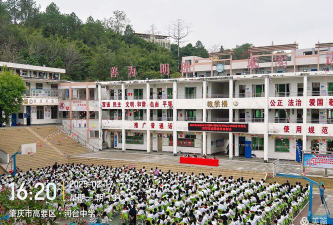 河台镇中学环境