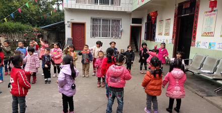 会昌县文武坝白石幼儿园环境