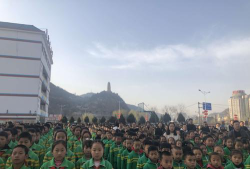 宝塔区东关小学环境
