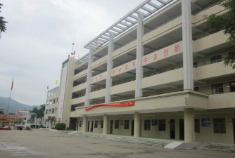 陆河县新田中学环境