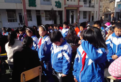 志丹县双河乡中心小学环境