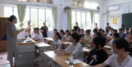 阳江市海陵岛陵岛中学环境