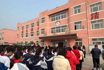 阳谷县郭屯乡中学环境