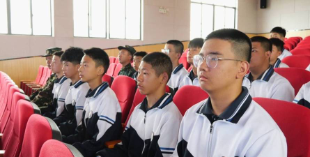 西秀区东屯乡东屯初级中学环境