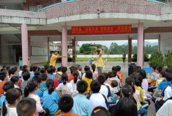 博罗县柏塘镇柏市小学环境