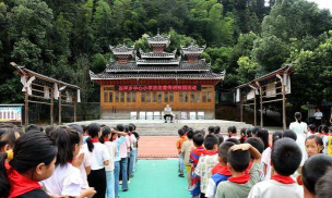 谷坪乡中心小学环境