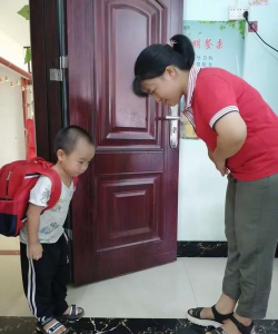化州市平定镇礼贤幼儿园环境