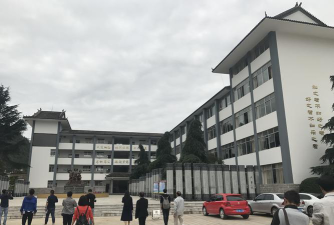 云南会泽铅锌矿第一中学环境