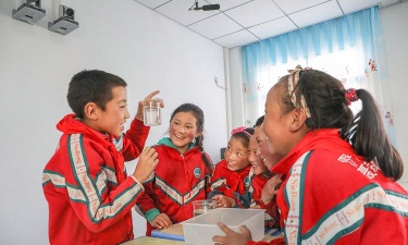 西仓乡中心小学环境