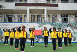 三都县廷牌镇廷牌小学环境