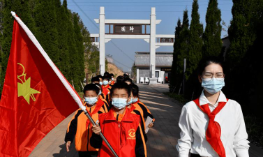 三塘镇星火小学环境