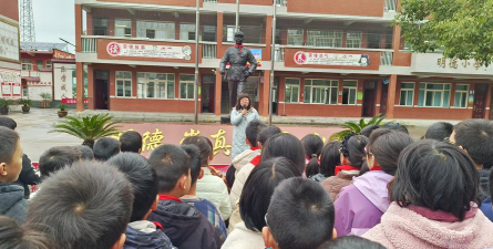 大桥乡中心小学环境