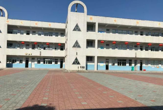 狮树小学环境