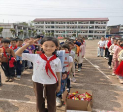 祁东县鸟江镇中心小学环境