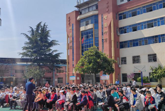 西山区明智学校中学部环境