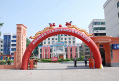 江西省临川现代教育学校环境