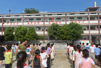 水口乡学校环境