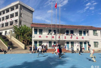 丹口镇平林初级中学环境