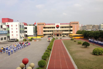 汕头市潮南区峡山兴华学校环境