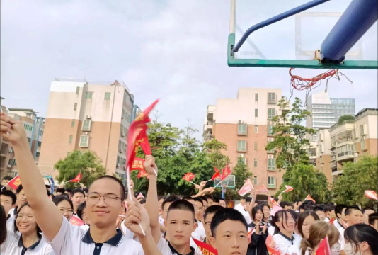江门市蓬江区崇文学校环境