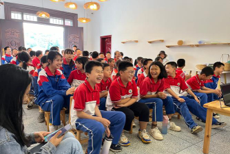 三市镇中心学校环境