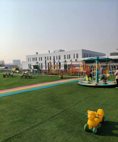 龙母镇欣欣幼儿园环境