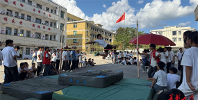 大坪镇中学环境