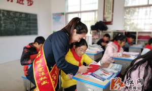 五里牌镇中学环境