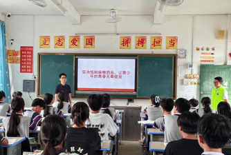 平福头乡学校环境