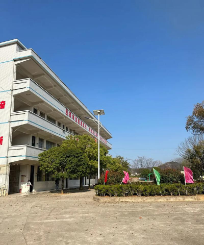 道县新车乡午田学校初中部环境