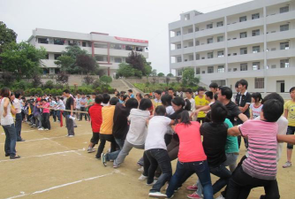严坳中学环境