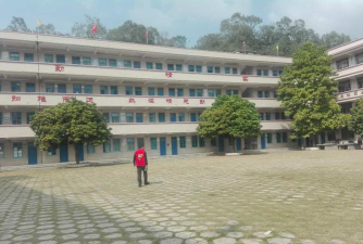 高州市大井第一中学环境