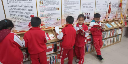 德兴乡中心小学校环境