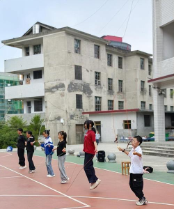 小沙江镇中心小学环境