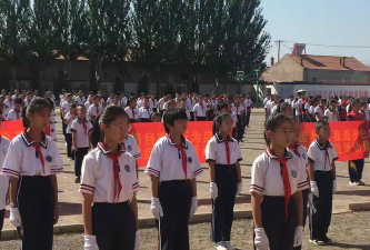 新荣区第三小学环境